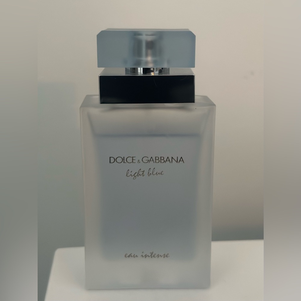 Dolce & Gabbana Light Blue Eau Intense
